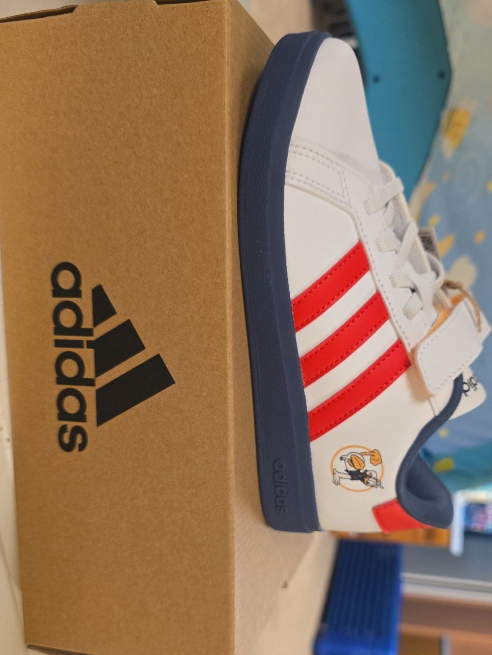 adidas Donald Duck Kids White Red Navy  Low-Top Sneaker
